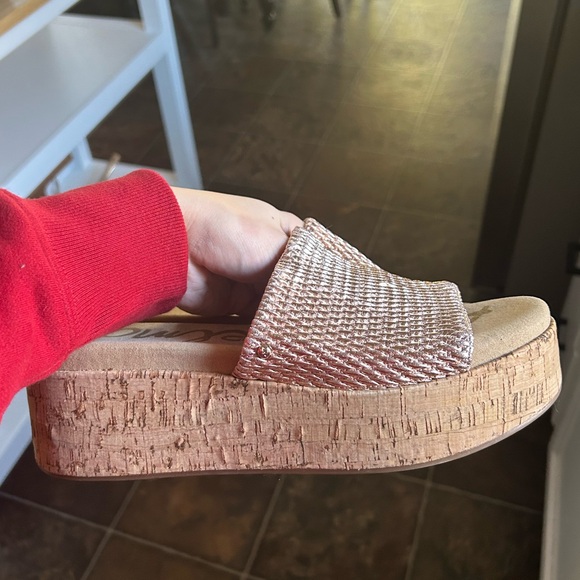 Sam Edelman Platform Sandals - Picture 2 of 4